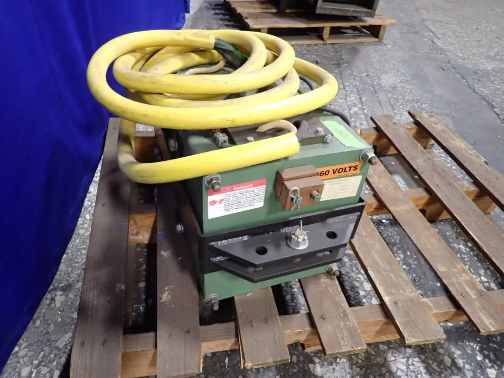 Roman Manufacturing Transformer - Rgr 28/2-1152