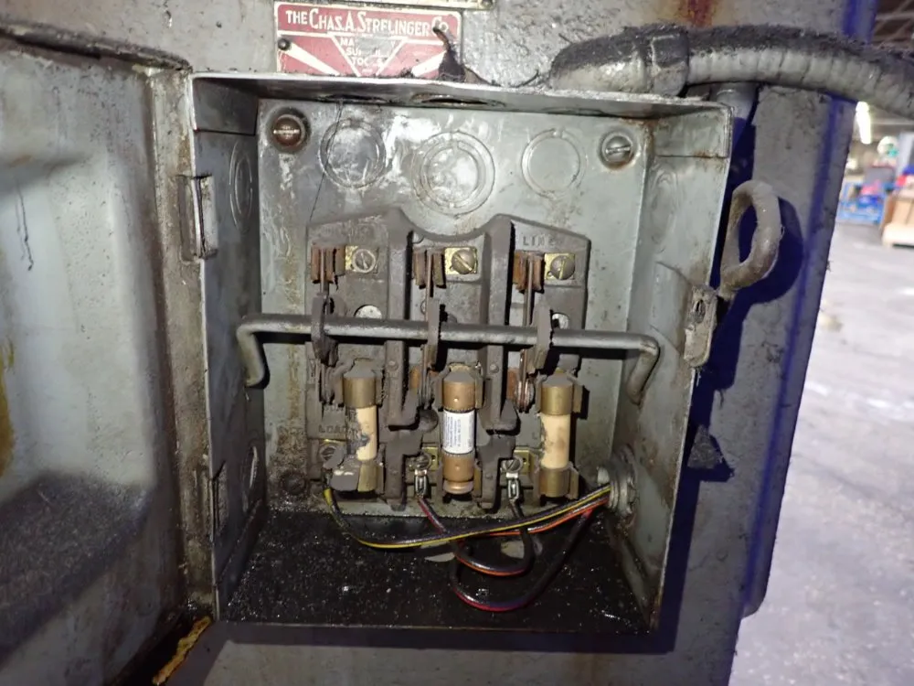 Van Norman 10" X 40 1/2" Horizontal Mill - No.16