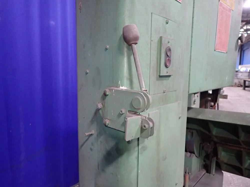 Powermatic 19 1/2" Vertical Band Saw - 87