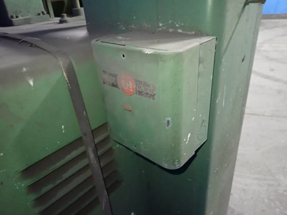 Powermatic 19 1/2" Vertical Band Saw - 87