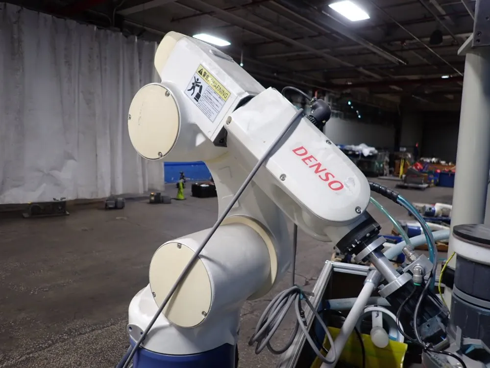 Denso Robot - Vs-6556em