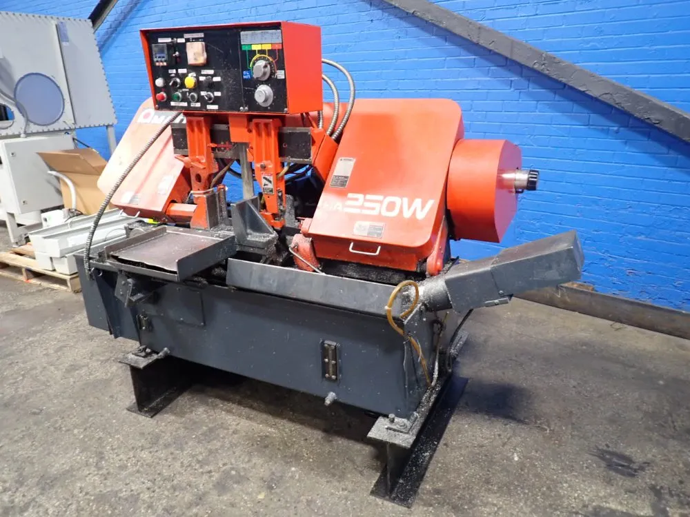 Amada Horizontal Band Saw - Ha250w