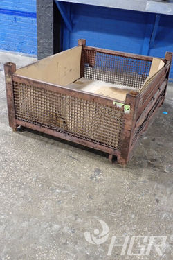 Collapsible Wire Crate