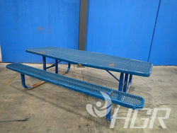 Picinic Table