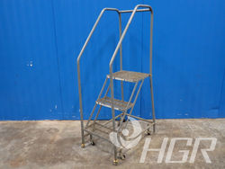 3 Step Rolling Ladder