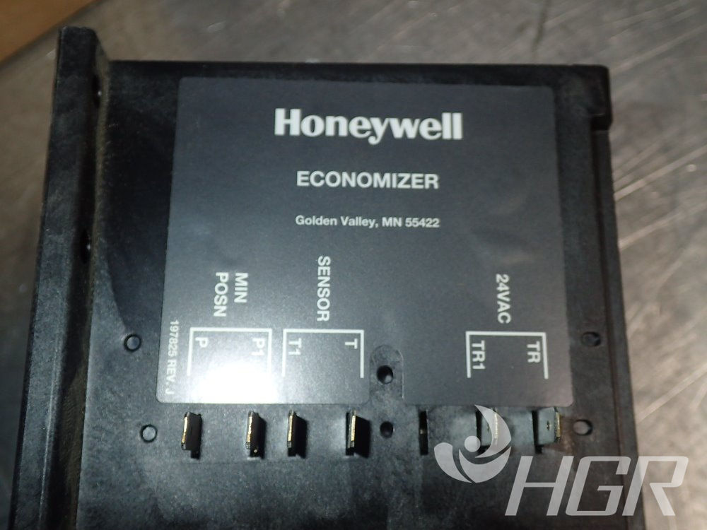 Honeywell Manual Control Humidistat (H8903 series) - Used - Surplus  Inventory