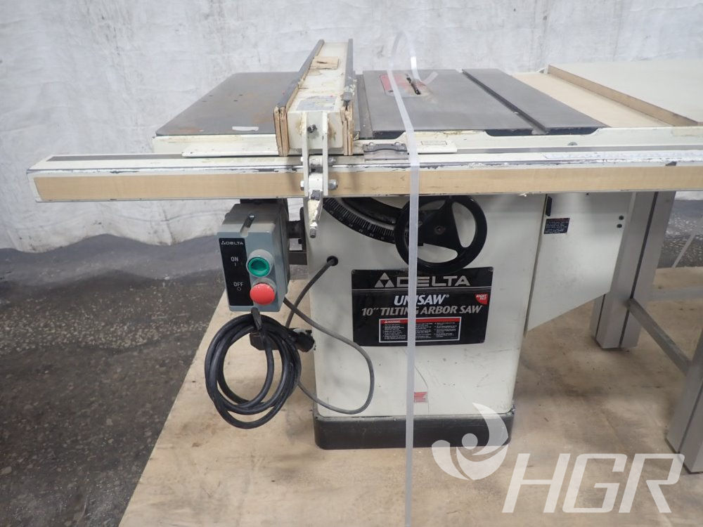 Used Delta 10" Tilting Arbor Saw HGR Industrial Surplus