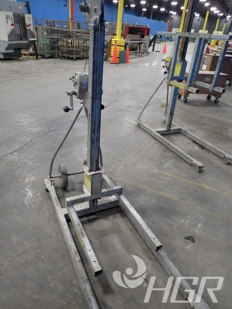 Used Vermette Machine Co. Manually Operated Material Lift HGR