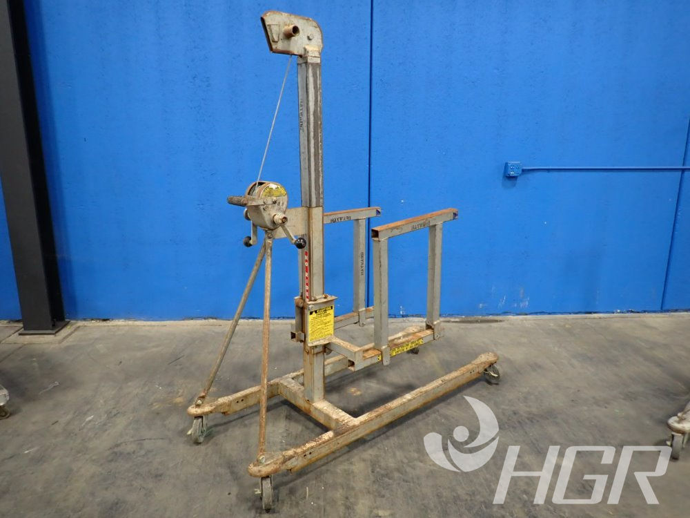 Used Vermette Machine Co. Manually Operated Material Lift HGR