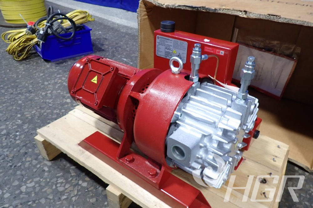 Used Vuototecnica Vacuum Pump | HGR Industrial Surplus