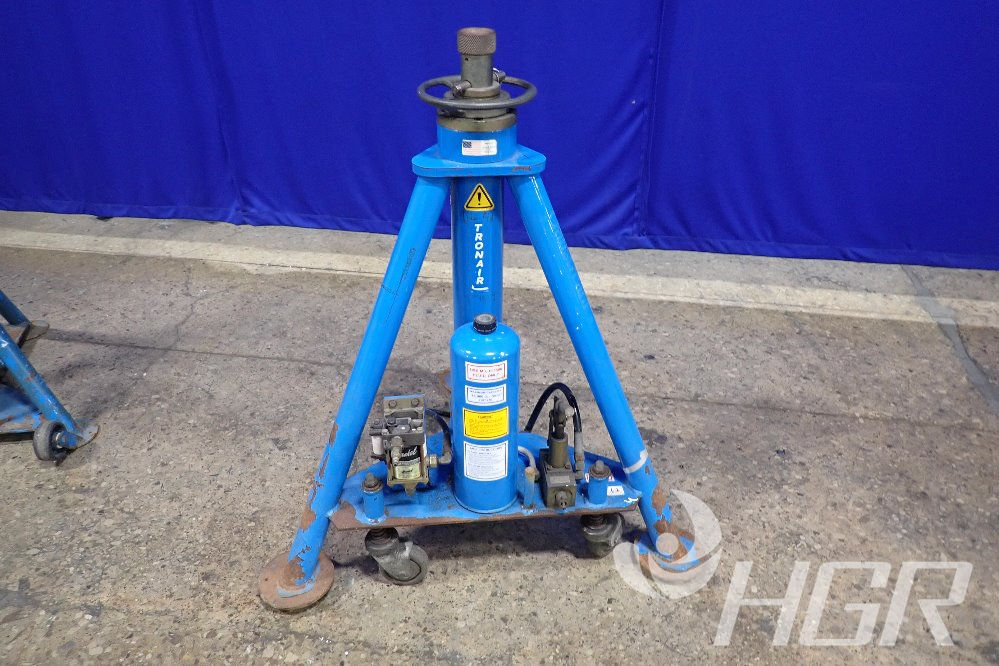 Used Tronair Aircraft Stabilizing Jack HGR Industrial Surplus