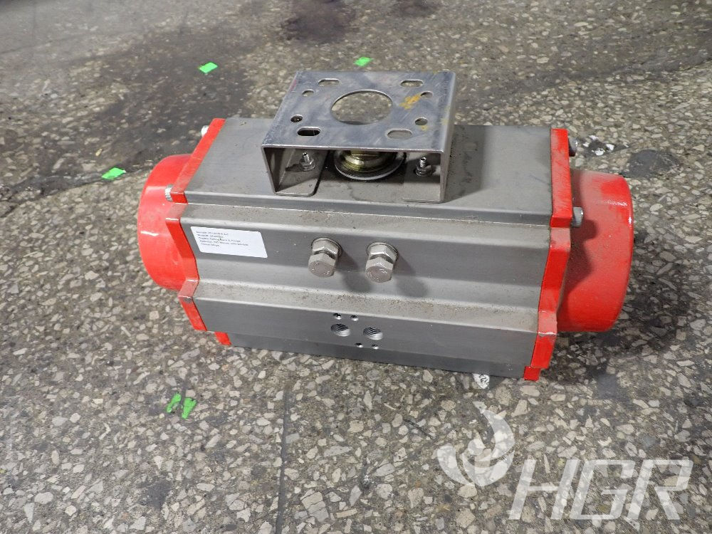 Used Triac Actuator HGR Industrial Surplus