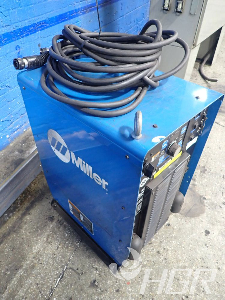 Used Miller Miller Autoaxcess 450di Welder HGR Industrial Surplus