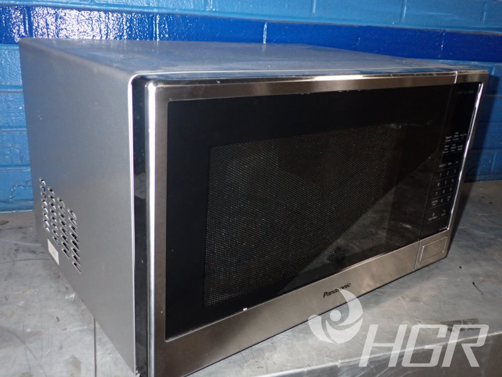 Used Sunbeam Microwave  HGR Industrial Surplus