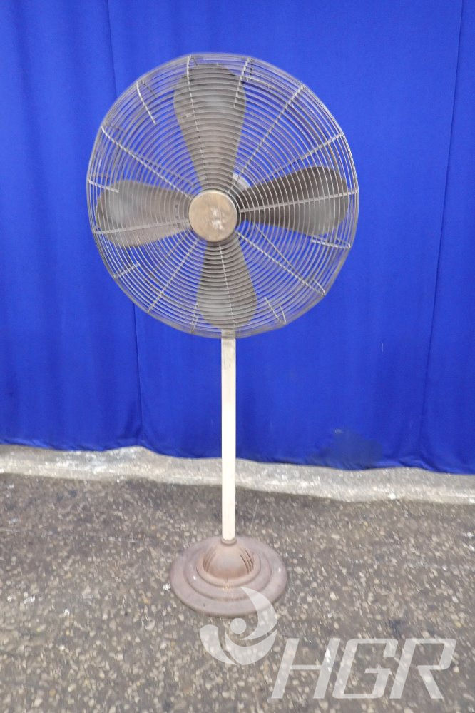 Used Hunter Division Pedestal Fan Hgr Industrial Surplus