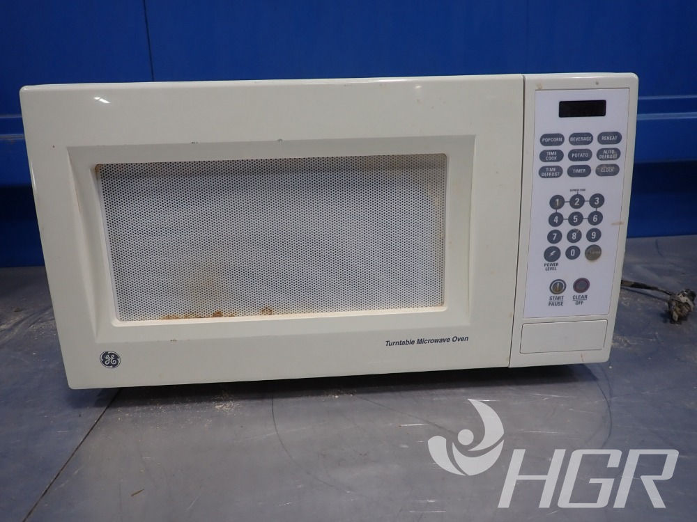 Used Sunbeam Microwave  HGR Industrial Surplus