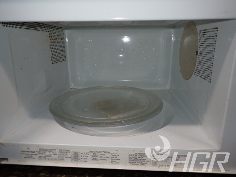 Auction Ohio  Kenmore Microwave