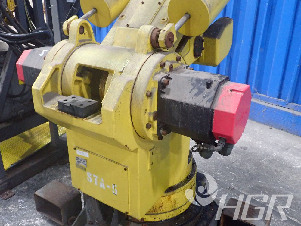 Used Fanuc Robot S-420f | HGR Industrial Surplus