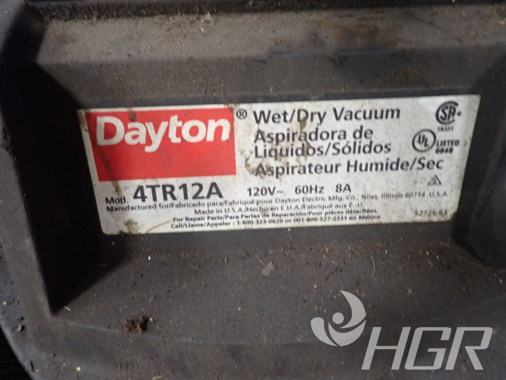 Dayton 6H003B Indoor / Outdoor Dry Vacuum - Roller Auctions