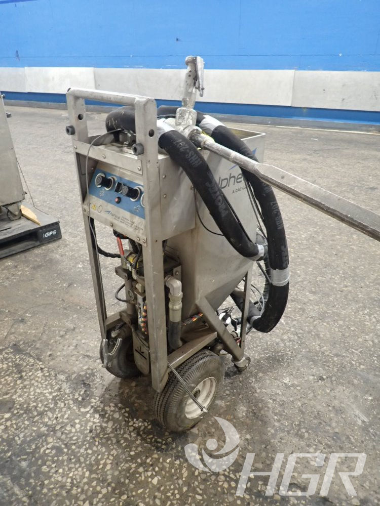 Surplus Alpheus SDI-5 Dry Ice Blast Cleaning Machine in Hooks, Texas,  United States (GovPlanet Item #10526101)