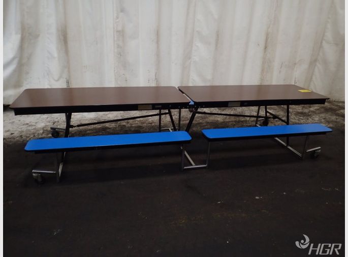  Cafeteria Table