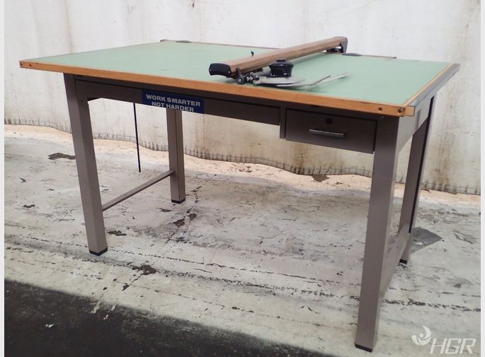 Vemco Draftingcutting Table