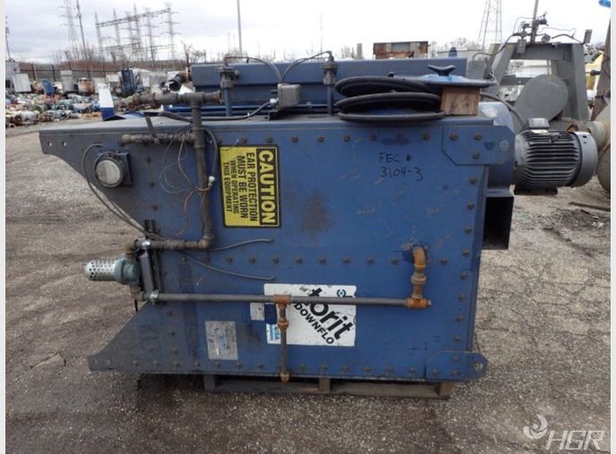 Torit 760 Sq Ft Torit Dust Collector Cs Model 2dft4