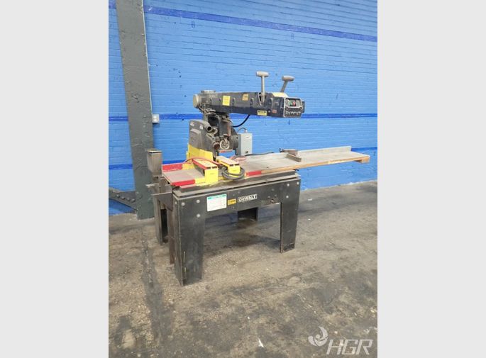 Dewalt  Radial Arm Saw