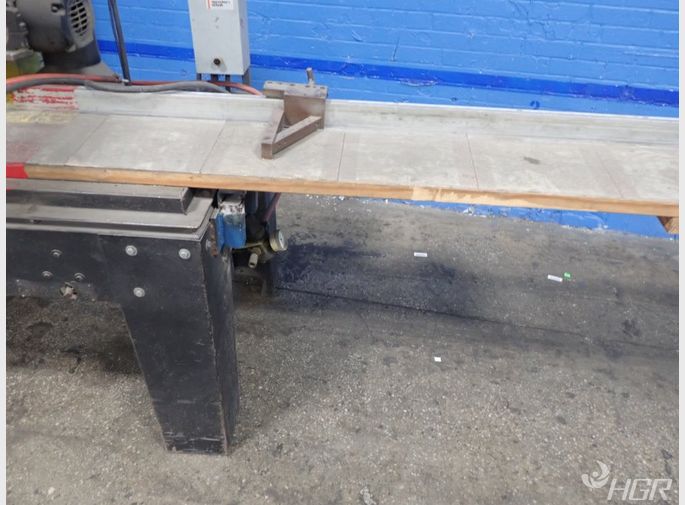 Dewalt  Radial Arm Saw