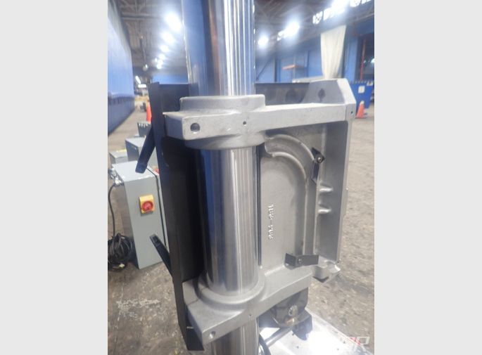 Dukane Ultrasonic Welder