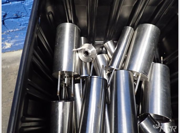  Cylinders
