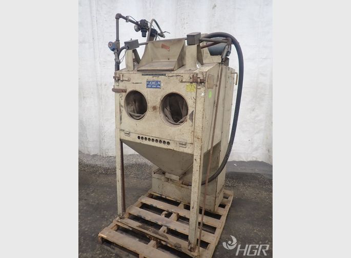 Ruemelin Blast Cabinet