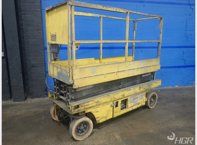 Grove Grove Sm2632bf Scissor Lift