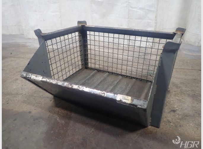  Stackable Wire Basket