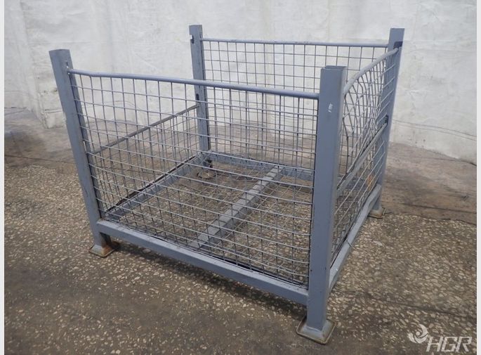  Stackable Wire Basket
