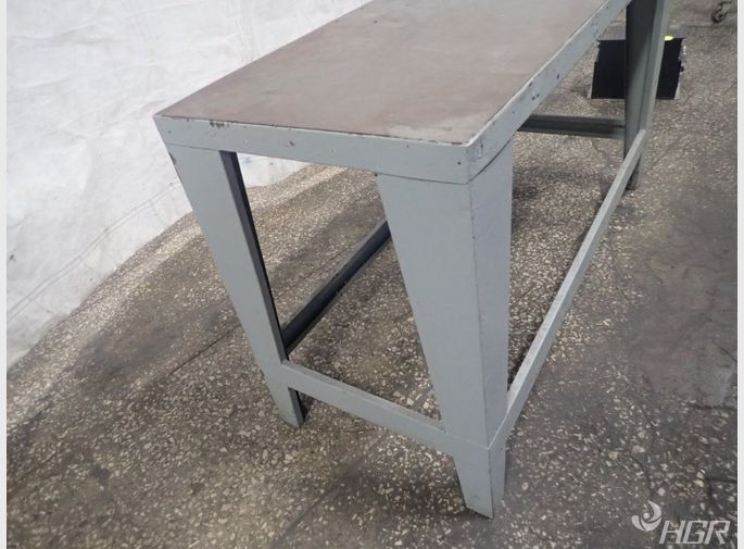  Metal Work Bench
