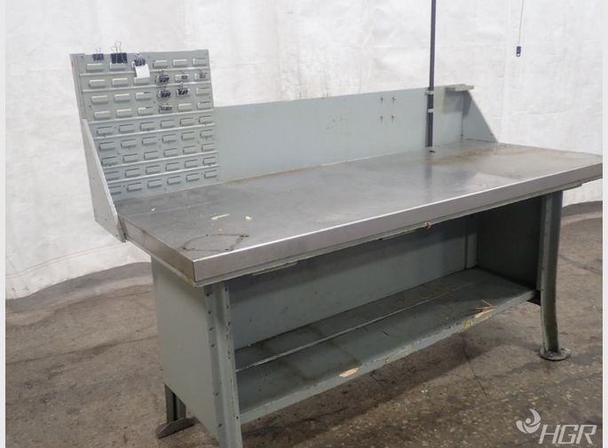  Metal Work Bench