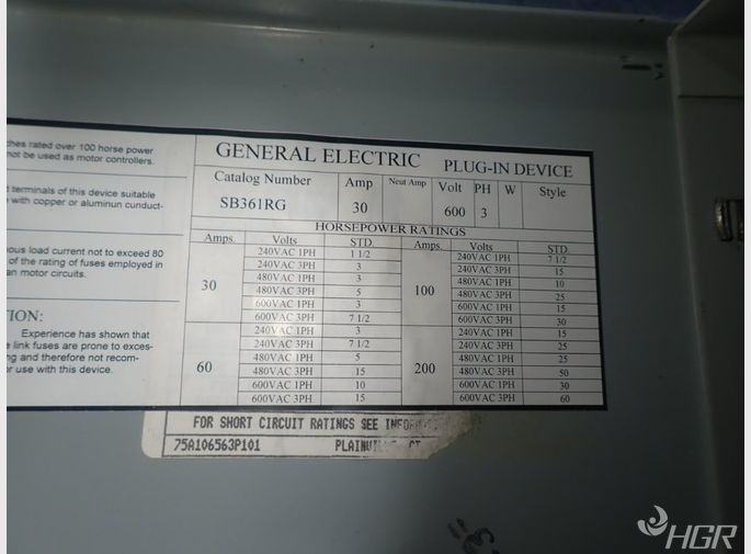 General Electric Bus Plug