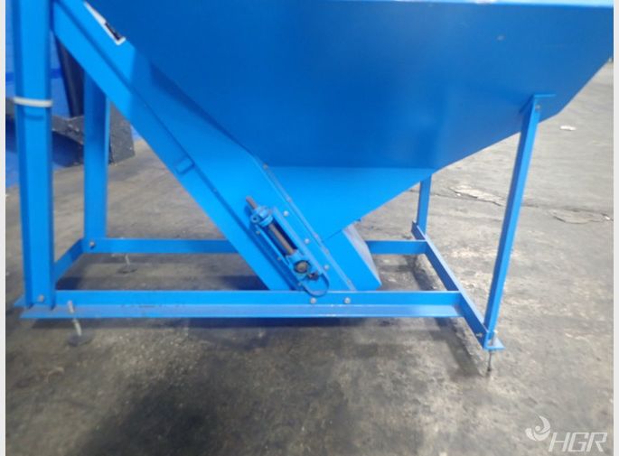 Syntron Elevator Hopper