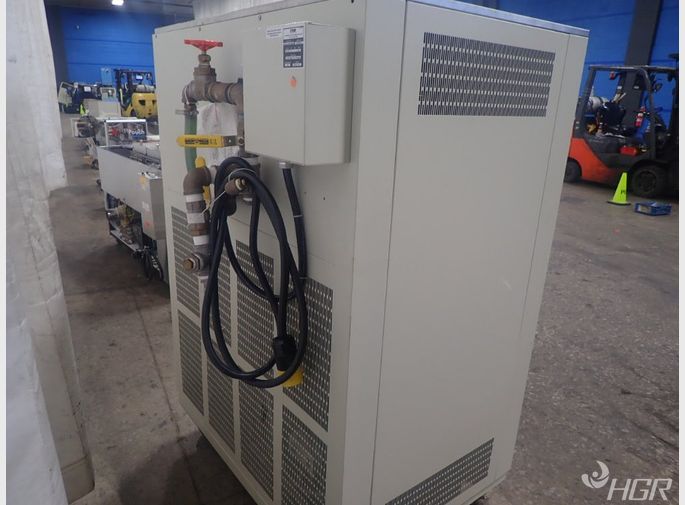 Lytron Recirculating Chiller