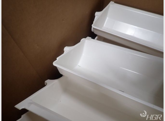 Smalley Manufacturing Plastic Coversvonveyor Container Buckets