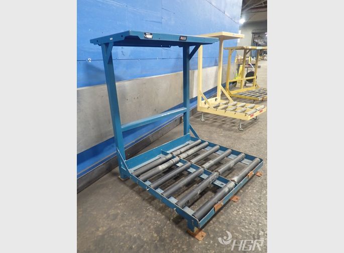 Battery Handling Systems Battery Charging Stand