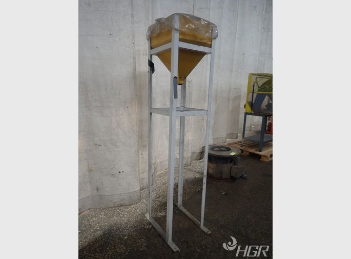  Funnel W Stand