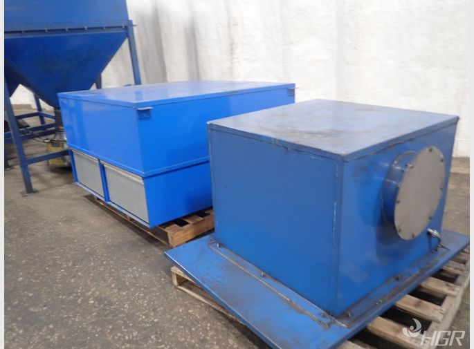  Dust Collector
