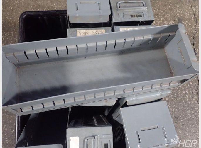  Metal Drawers