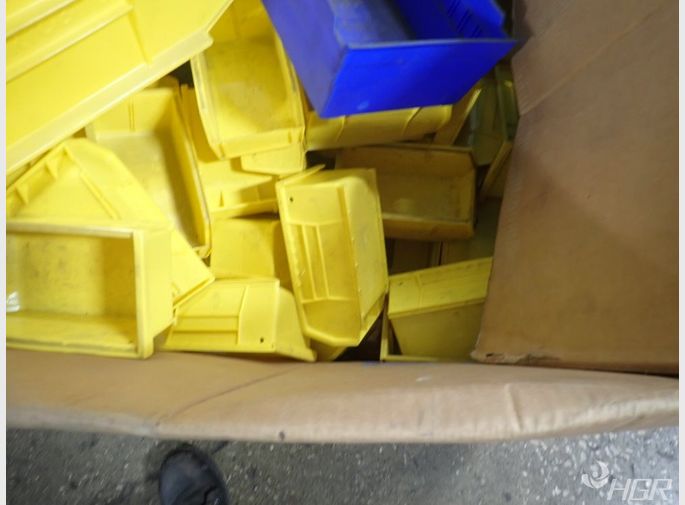  Plastic Bins