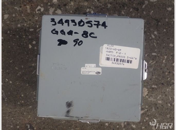 Dwyer Pressure Switch