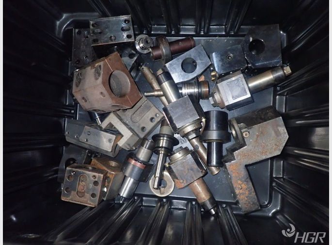  Tool Holder