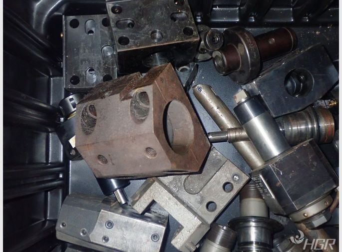  Tool Holder