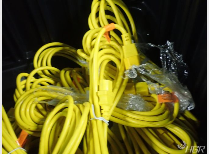  Cables